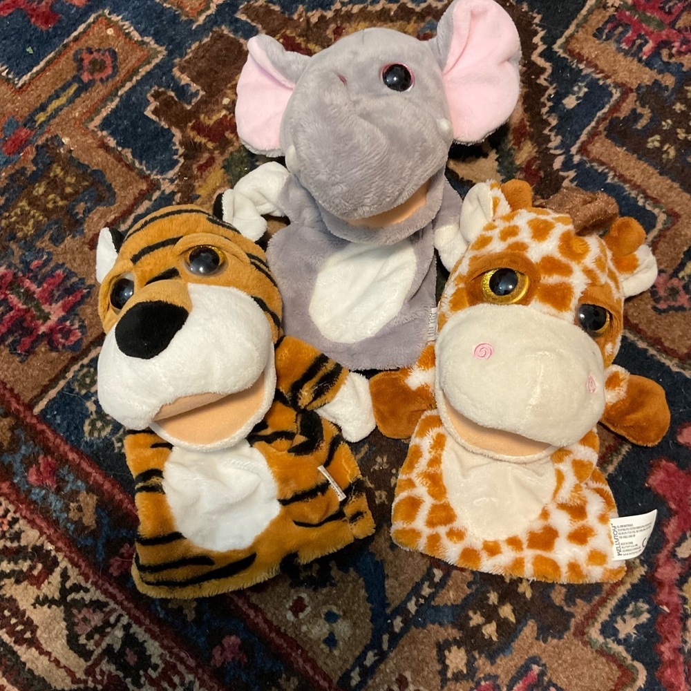 Kellytoy Plush Animal Hand Puppets - Tiger, Elephant, Giraffe